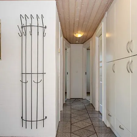 Vakantiehuis Seven-bedroom Holiday In Ulfborg 4 *
