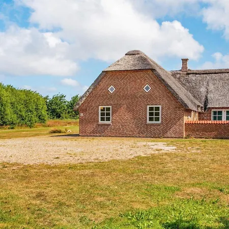 Vakantiehuis Seven-bedroom Holiday In Ulfborg 4