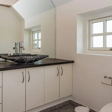 Seven-bedroom Holiday In Ulfborg 4 Vakantiehuis Øby