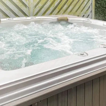 Seven-bedroom Holiday In Ulfborg 4 *